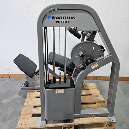 Nautilus Nitro Lower Back, Rückenstreckermaschine, Hyperextension, Back Extension, Rahmenfarbe Silber, gebraucht - überholter Zustand