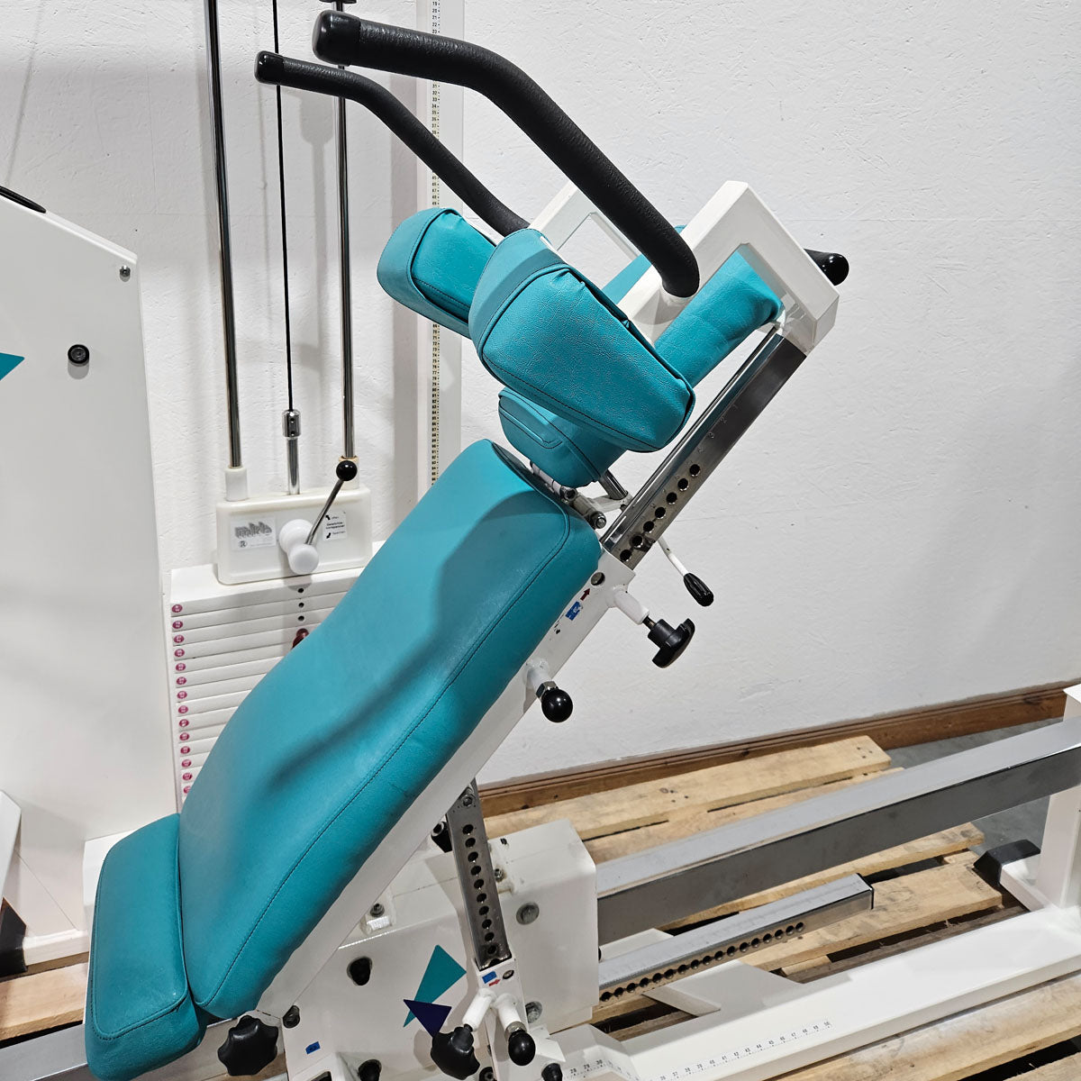 MKB Keller functional press, leg press adjustable sitting - lying, tilting gyroscope, 180kg weight block, color white, used - refurbished condition