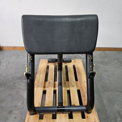TechnoGym Scottcurl Bank, Scott bench, Bizeps Trainingsbank, Farbe Schwarz, Polster Schwarz, gebraucht - geprüfter Zustand