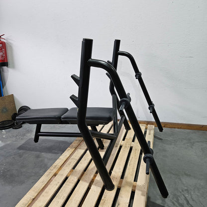 Technogym Horizontal Bench, Olympic Flat Bench, Flat Bench with Shelf, Olympic Flat Press Bench, With 30mm Disc Holder, Frame Color Black, Used - Refurbished Condition