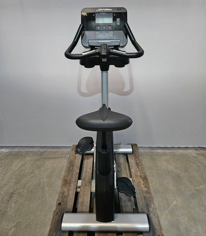 Cardio equipment set 8 pieces from Life Fitness, Integrity X, new models, 2 treadmills, 2 cross trainers, 2 ergometers and 2 recumbents etc., used - refurbished condition