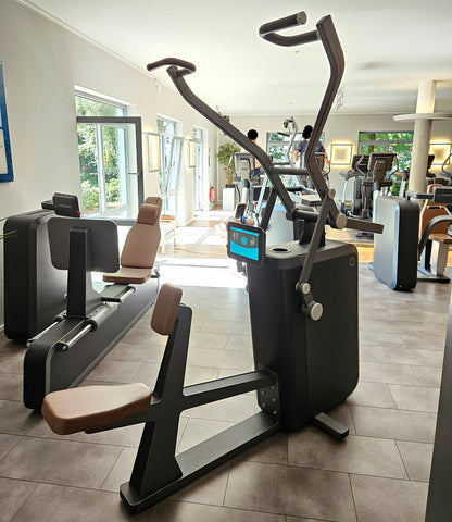 Milon Q strength circuit with 8 machines, built 2019, incl. Milonizer, incl. delivery, used, refurbished and as good as new - top condition