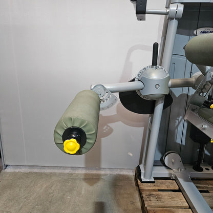 Ergo-Fit Leg Flexion 4100 S Med mit Display, Beinbeuger sitzend mit medizinischer Zulassung, MPG, Baujahr 2020, Rahmen Silber, gebraucht - überholter Zustand