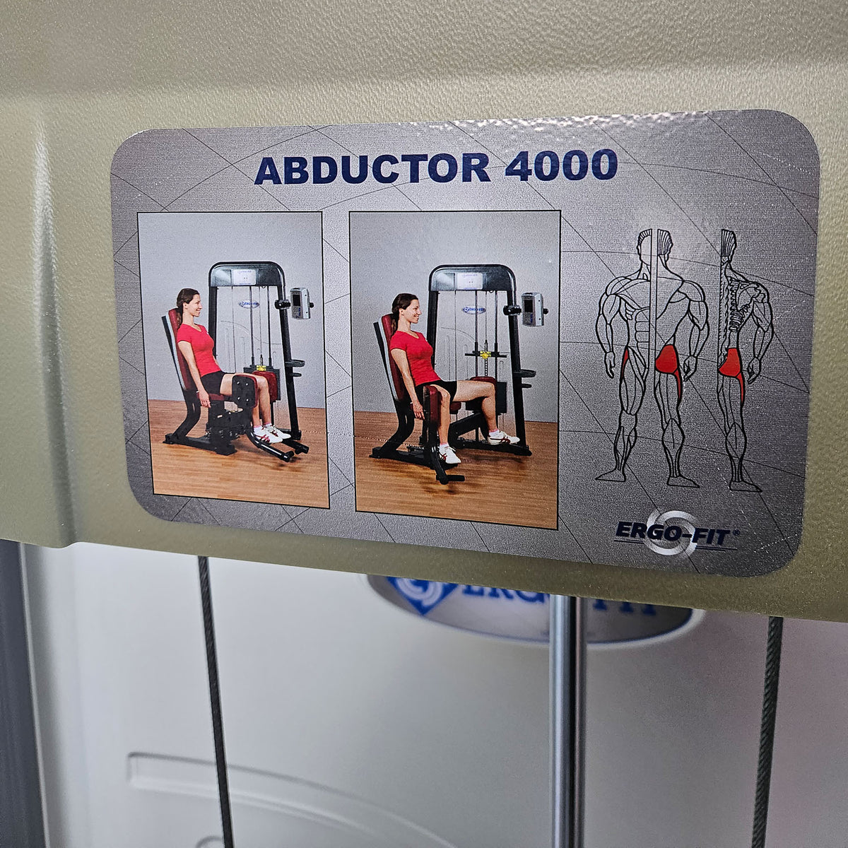 Ergo-Fit Abduktorenmaschine, Hip Abduction Abductor, 4000 Serie, Rahmenfarbe Silber, Polster Schwarz, gebraucht - überholter Zustand