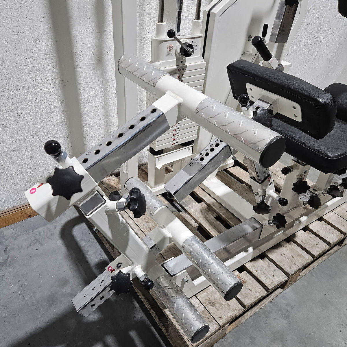 MKB Keller R14 Extensionstrainer, großer Rückenstrecker, sehr variabel einstellbar, Lower Back Machine, Hyperextension, Farbe Weiß, gebraucht - überholter Zustand