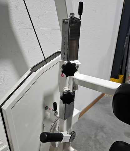 MKB Keller R14 Extensionstrainer, großer Rückenstrecker, sehr variabel einstellbar, Lower Back Machine, Hyperextension, Farbe Weiß, gebraucht - überholter Zustand