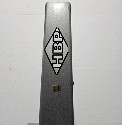 HBP Beinpresse 45° Grad, Leg Press, riesiger 300kg Gewichtsblock + extra Scheibenaufnahme, Bodybuilding Kraftgerät - Rahmenfarbe Silber, gebraucht - geprüfter Zustand