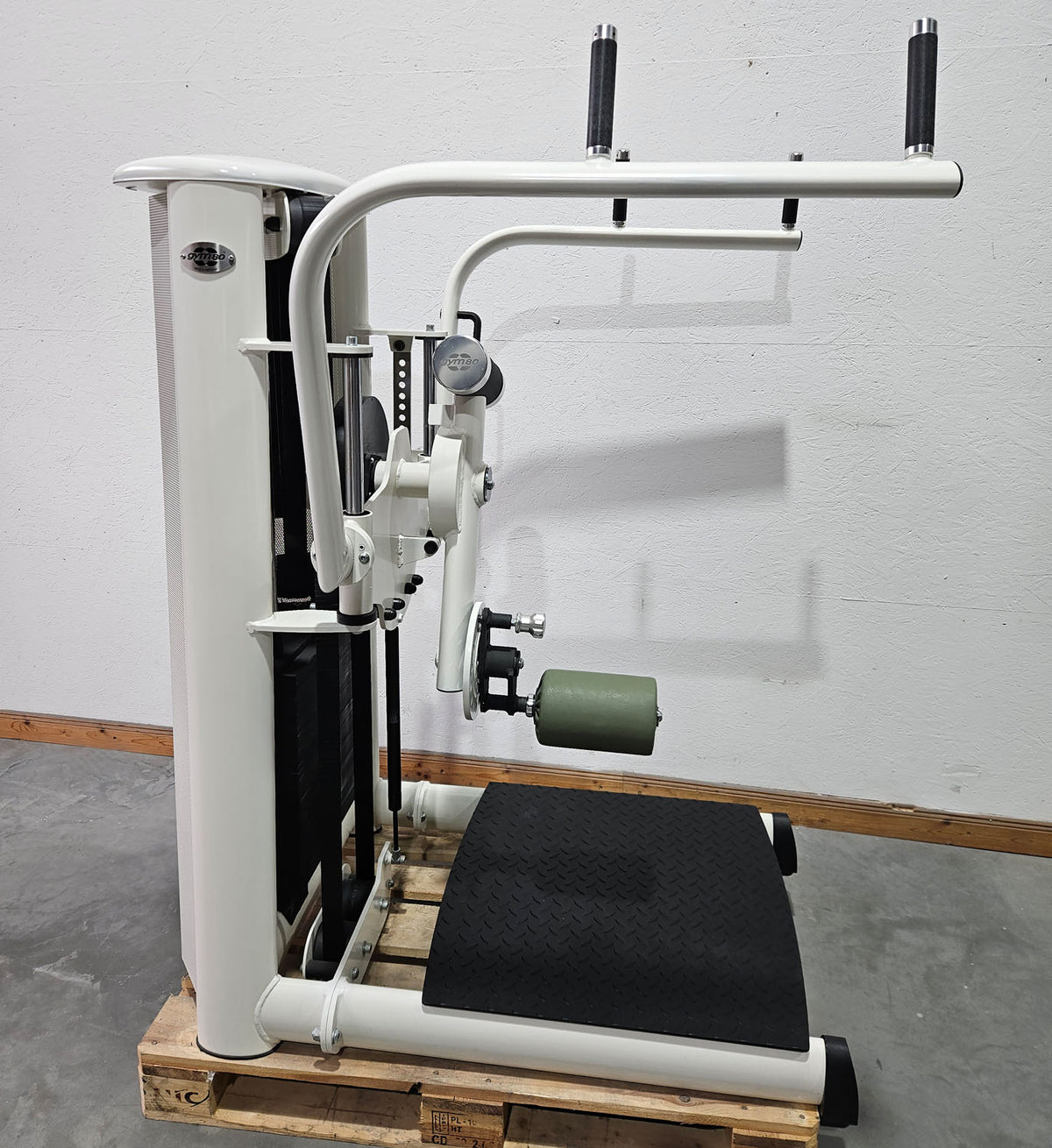 Gym80 Med80 3256 Multi Hip, Total Hip Kick Machine, Hip Pendulum, Color White, Used - Refurbished Condition