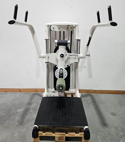 Gym80 Med80 3256 Multi Hip, Total Hip Kick Machine, Hip Pendulum, Color White, Used - Refurbished Condition