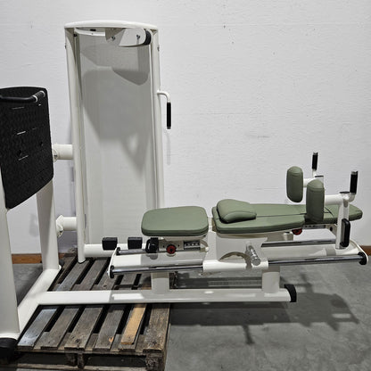 Gym80 Med80 3283 Funktionsstemme sitzend - liegend, Beinpresse verstellbar, Farbe Weiß, gebraucht - überholter Zustand