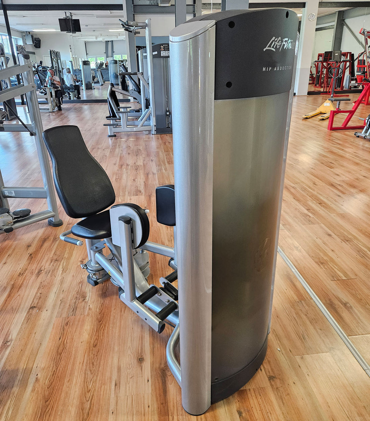 Life Fitness 2er Set = Abduktoren und Adduktorenmaschine, Hip Abduction und Hip Adduction Set, Signature Series, Rahmenfarbe Silber, gebraucht - überholter Zustand