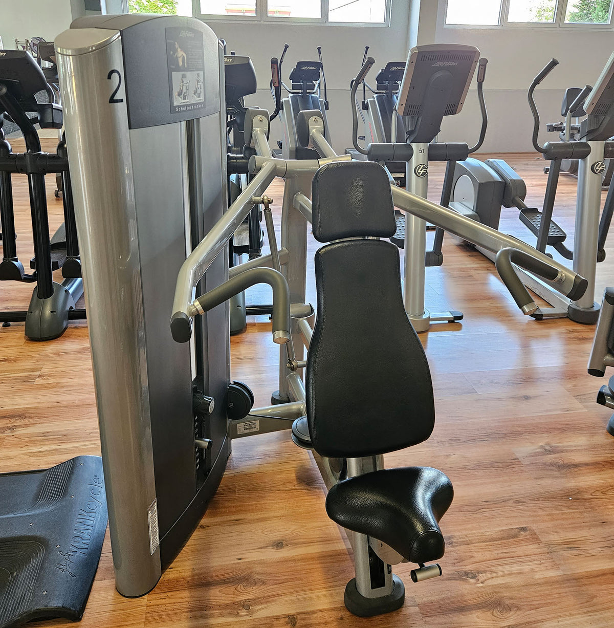 Life Fitness Schulterpresse, Shoulder Press, Overhead Press, Signature Series, Rahmenfarbe Silber, gebraucht - überholter Zustand