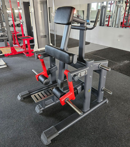 Master Sport Plate loaded Set, 10 Kraftgeräte, Farbe Schwarz und Rot, gebraucht - geprüfter Zustand