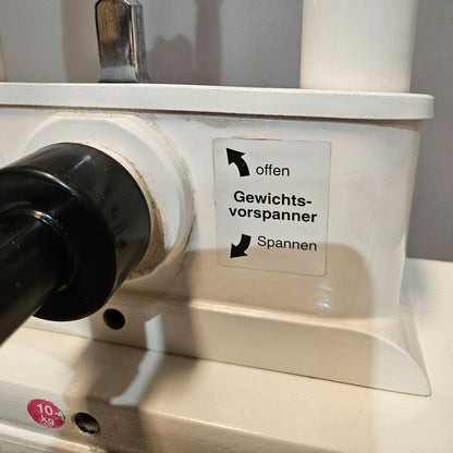 MKB Keller Funktionsstemme, Beinpresse verstellbar sitzend - liegend, 200kg Gewichtsblock, Farbe Weiß, gebraucht - überholter Zustand