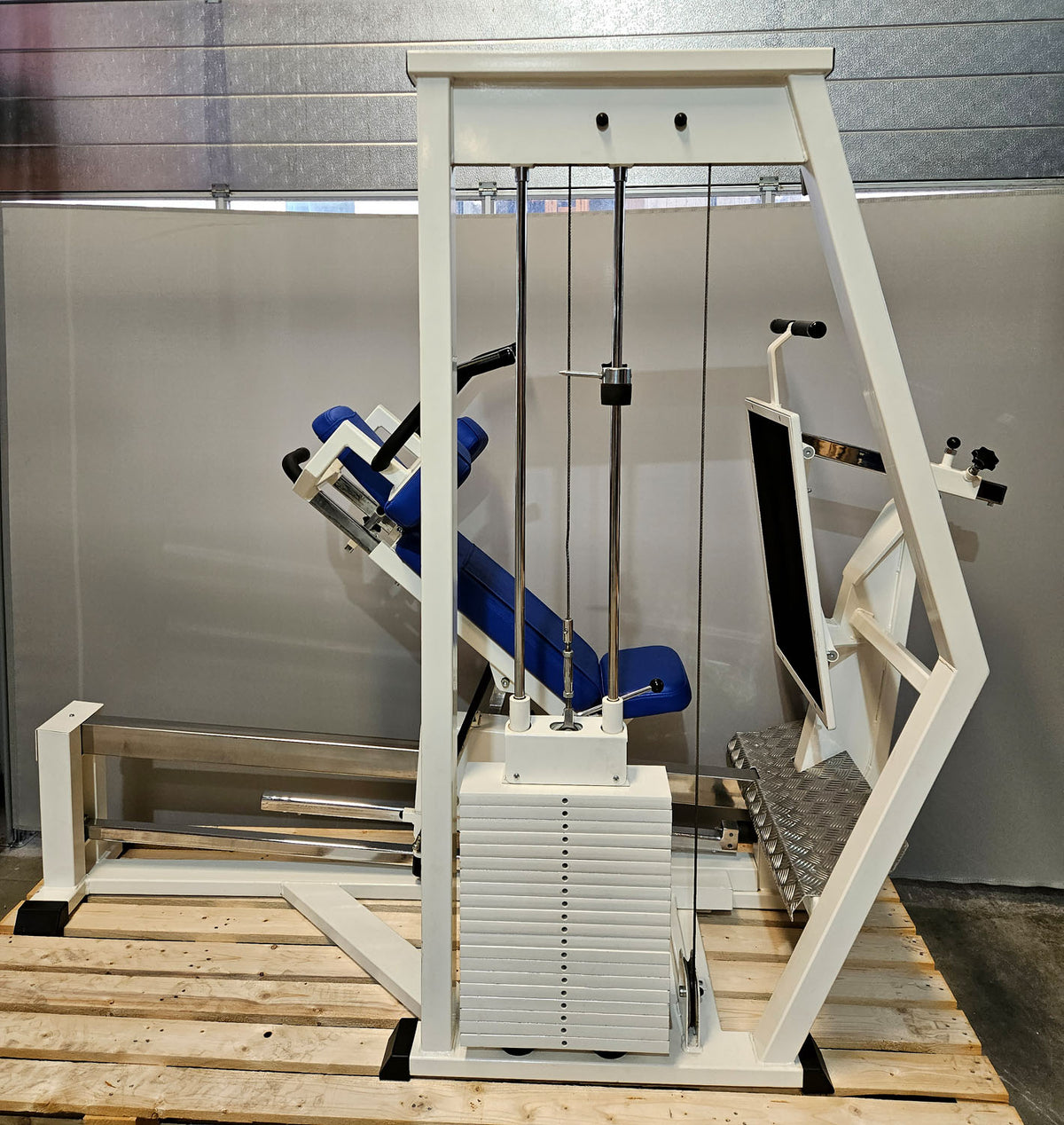 MKB Keller Funktionsstemme, Beinpresse verstellbar sitzend - liegend, 200kg Gewichtsblock, Farbe Weiß, gebraucht - überholter Zustand