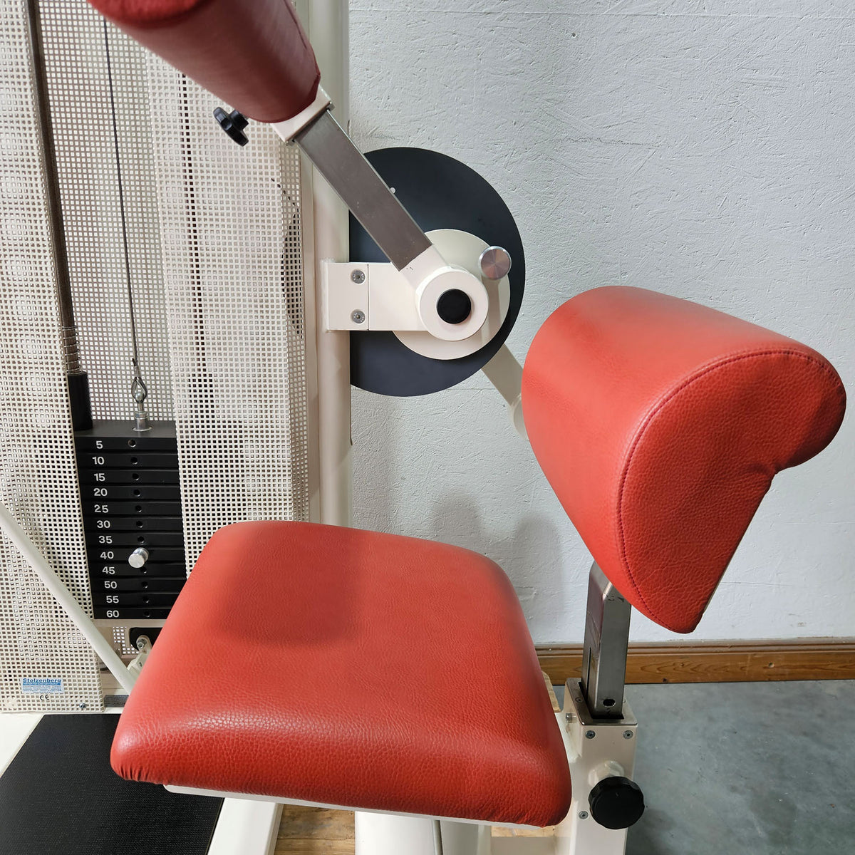 Dynamed Bauchmaschine und Rückenstrecker 2 in 1 Kombimaschine - Bauchmuskeltraining und Hyperextension, Abs and Lower Back, Stolzenberg, Rahmen Weiß, gebraucht - überholter Zustand