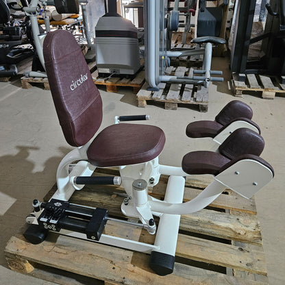 Gym80 Hydraulischer-Zirkel, Circular Serie, 7 Kraftgeräte, Farbe Weiß, Polster Braun, gebraucht - überholter Zustand
