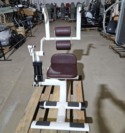 Gym80 Hydraulischer-Zirkel, Circular Serie, 7 Kraftgeräte, Farbe Weiß, Polster Braun, gebraucht - überholter Zustand