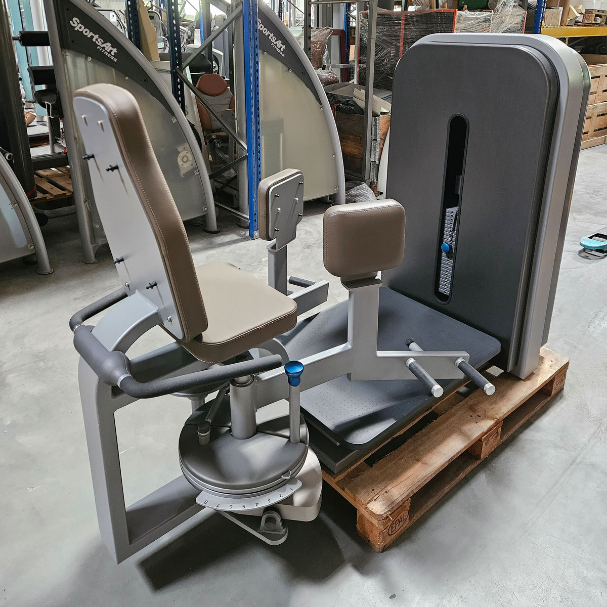 Milon Milcanic Adductor Machine, Hip Adductor, frame color silver, trim anthracite, used - refurbished condition