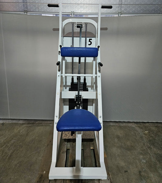 Proxomed Wadenmaschine sitzend durch Plantarflexion bzw Fuß Beugung, Farbe Weiß, gebraucht - geprüfter Zustand mit Gebrauchsspuren