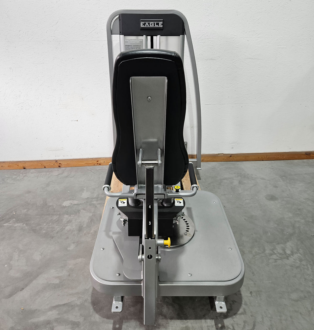 Cybex Eagle Abduktoren und Adduktoren Kombimaschine 2 in 1 - Hip Abduction and Hip Adduction, Rahmenfarbe Silber, Polsterfarbe Schwarz, gebraucht - überholter Zustand