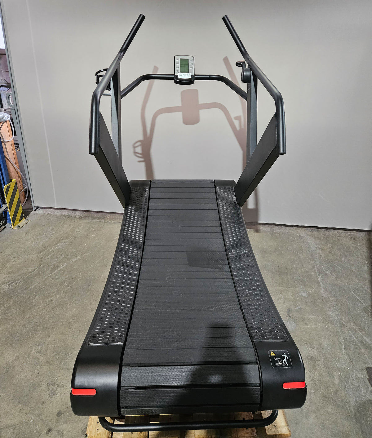 Curved Slat Treadmill - similar to Assault Runner or Woodway, Color Black, used - tested condition