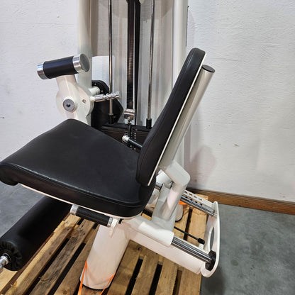 Gym80 Sygnum Seated Leg Extension 3001, Strength Training Machine, Frame Color White, Used - Refurbished Condition