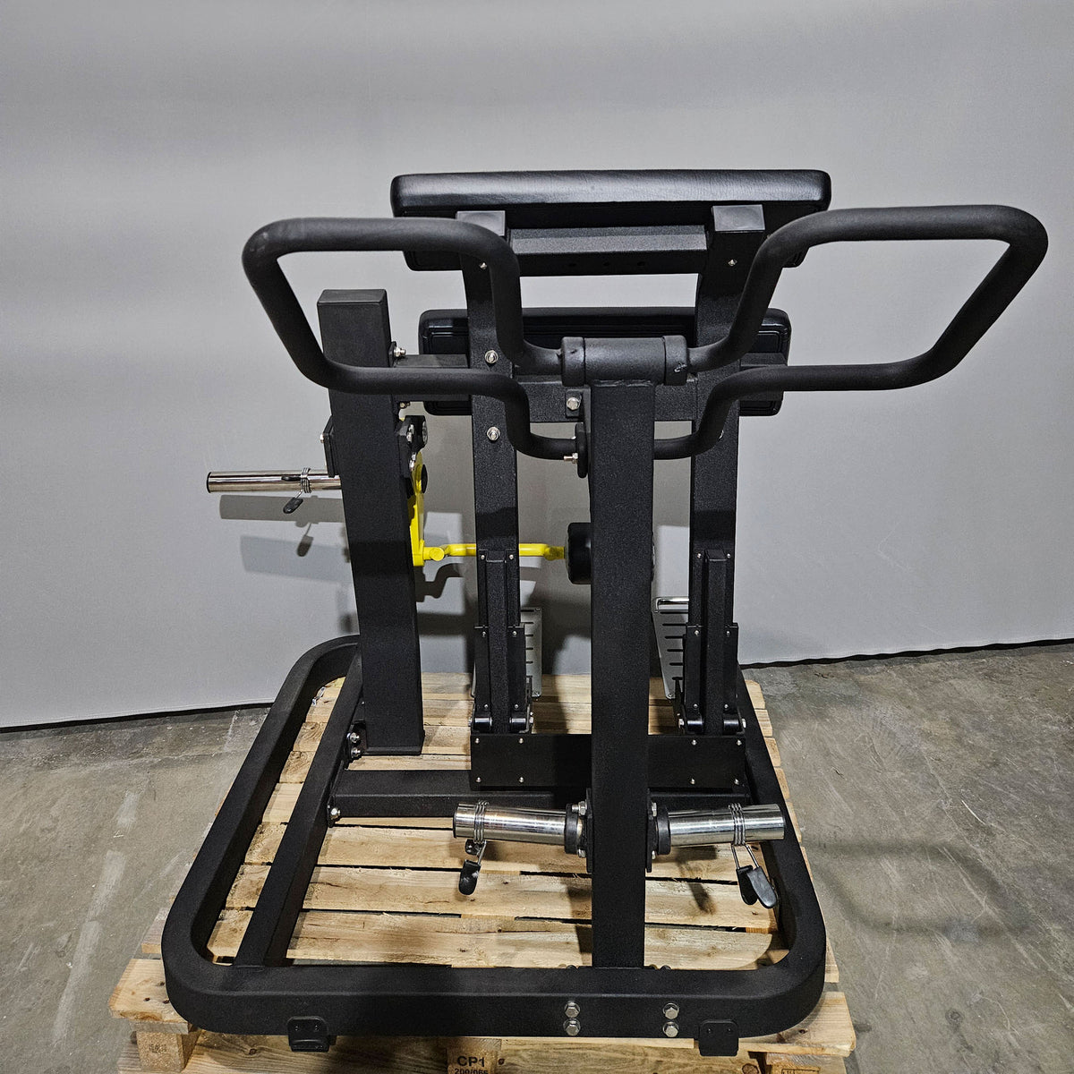 DankSport Beinbeuger stehend, Standing Leg Curl Plate loaded, Farbe Schwarz, gebraucht - überholter Zustand
