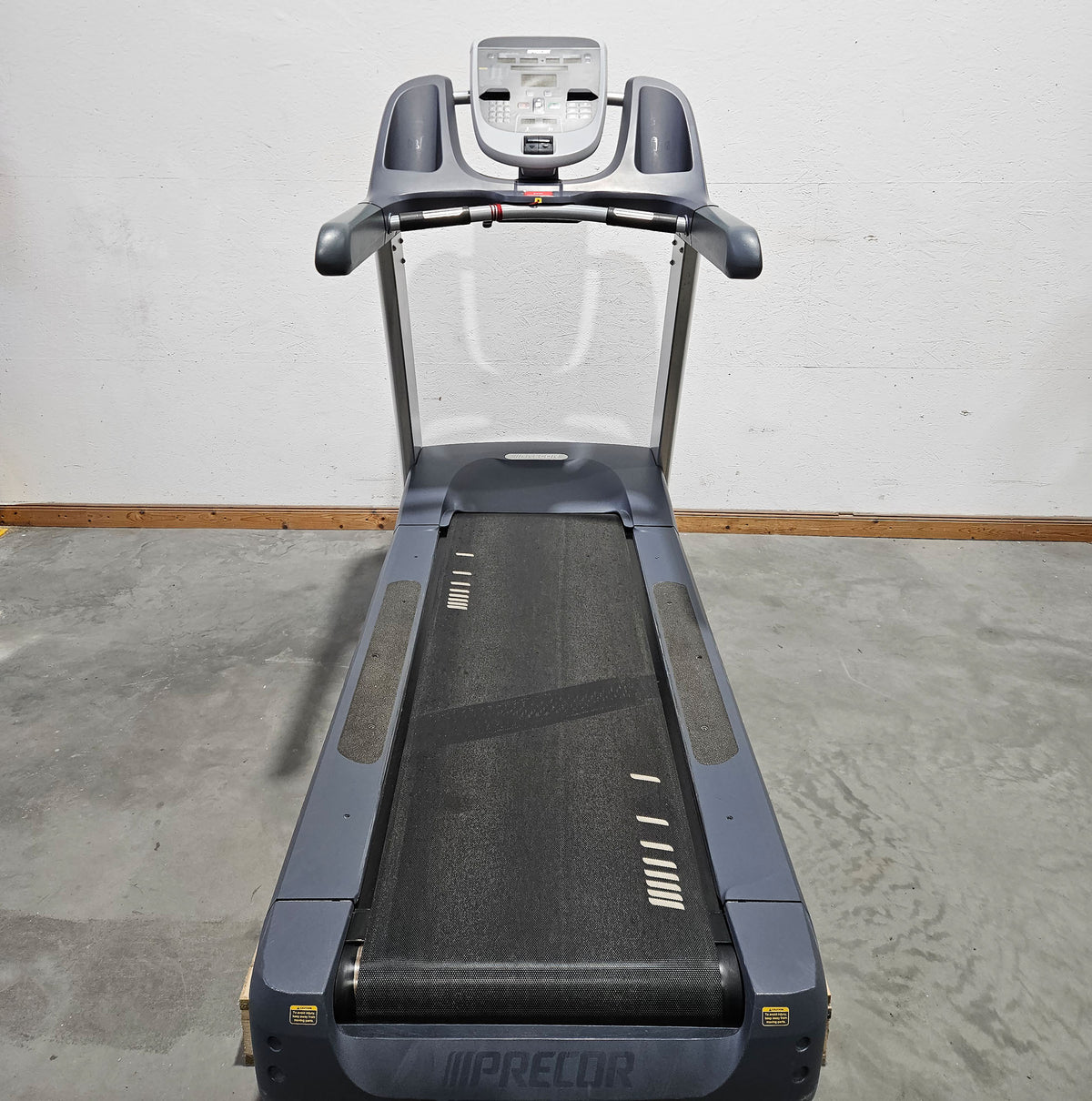 Precor Laufband TRM 835, Treadmill, LED Konsole, gebraucht - überholter Zustand