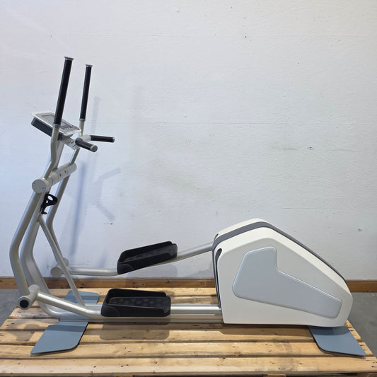 Emotion Fitness Motion Cross 800 med, mit großem Trainingsprogramm, Watt Training, Ellipsentrainer, Crosstrainer, gebrandet Frei AG, gebraucht - überholter Zustand