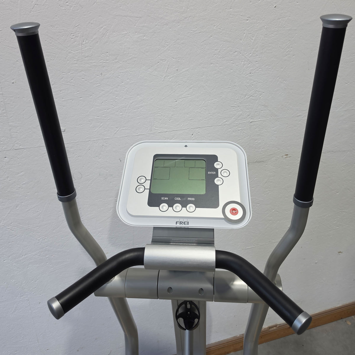 Emotion Fitness Motion Cross 800 med, with large training program, watt training, elliptical trainer, cross trainer, branded Frei AG, used - refurbished condition
