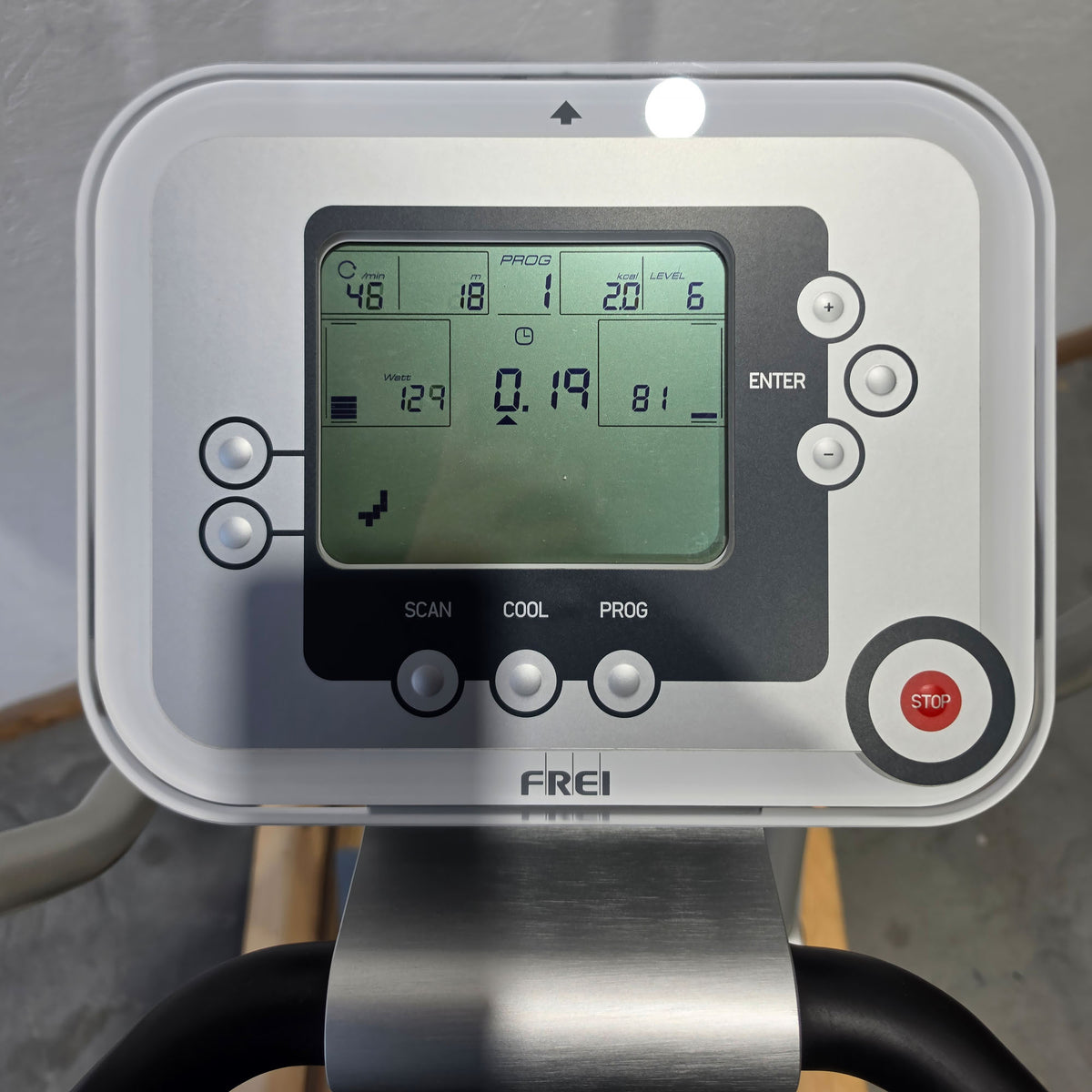 Emotion Fitness Motion Cross 800 med, with large training program, watt training, elliptical trainer, cross trainer, branded Frei AG, used - refurbished condition