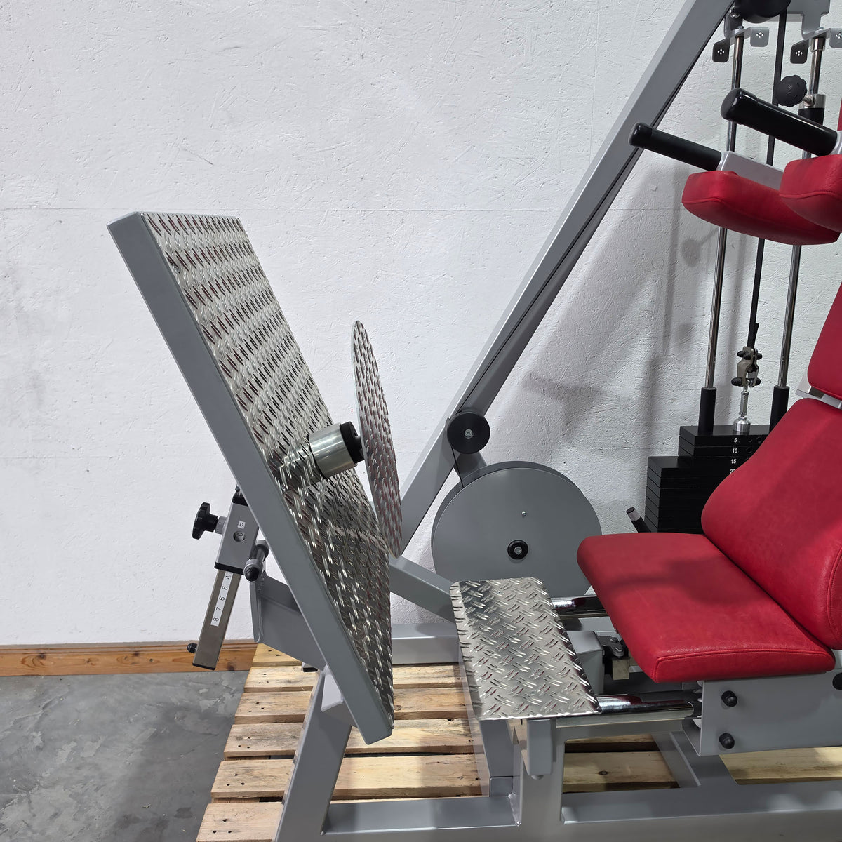 SVG Functional Stem, Rehab Line, adjustable leg press, with tilt gyro, MPG, silver frame, used - refurbished condition