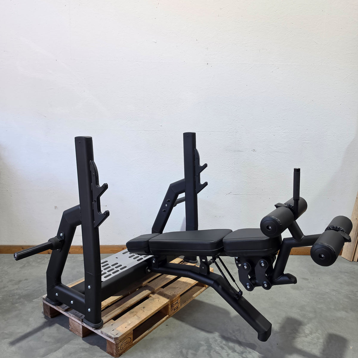 MarboSport MP-L208 Negative Decline Bench, Weight Bench with Racks for Decline Bench Press, 4-way adjustable, Color Black, used - refurbished condition