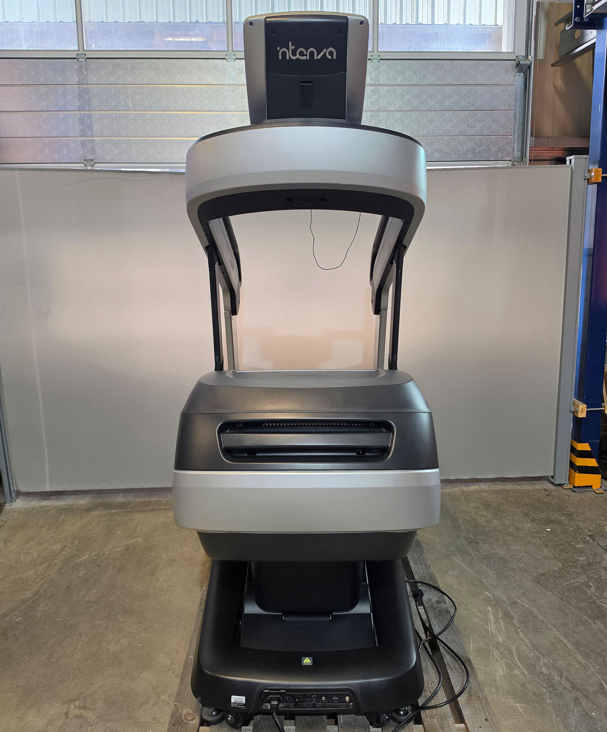 Intenza Escalate Stairclimber 550 Ci, Stair Climber, Stair, 20-level adjustable incline, LED Display, used - refurbished condition