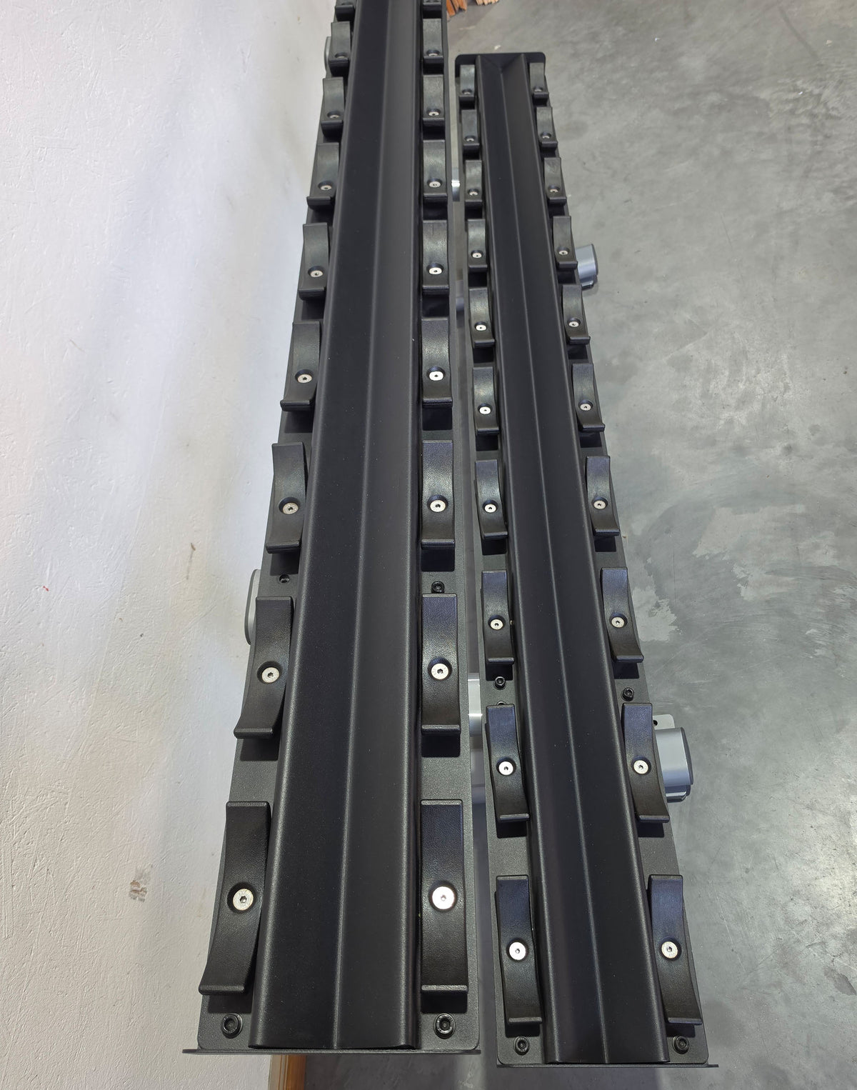 Matrix dumbbell rack for 10 pairs, Magnum 10-Pair Pro-Style Dumbbell Rack MG-A510, with cradles, silver color, used - good, tested condition