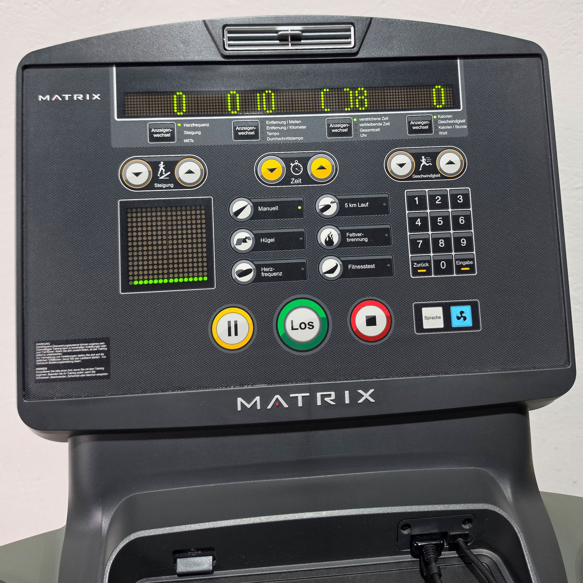Matrix T5X Treadmill, new model, LED display, used - refurbished condition incl. new running belt