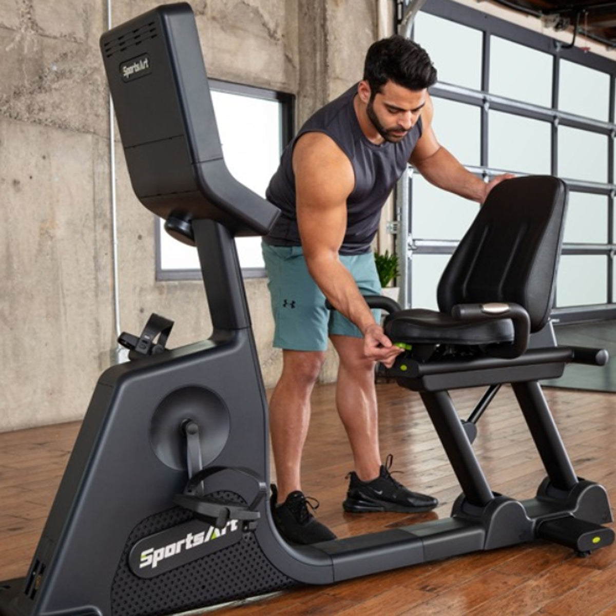 Sportsart Recumbent Bike - Recumbent Ergometer C573R