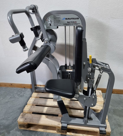 Nautilus Nitro EVO und Plus Serie - Kraftgeräte Set - 23 Fitnessgeräte und 3 Bänke im Set - gebraucht - TOP Zustand