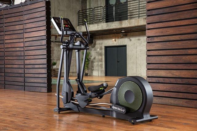 Sportsart Elliptical, Ellipsentrainer G874