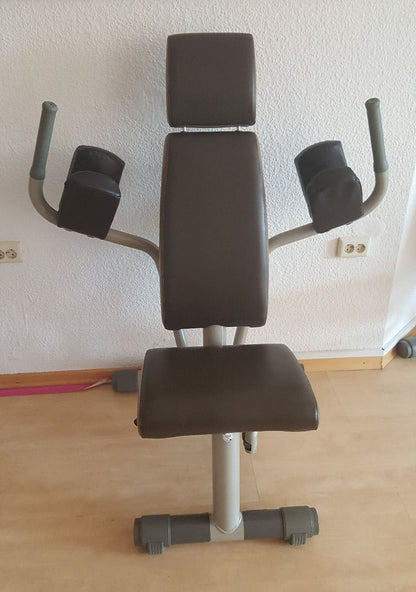 TechnoGym Easy Line Zirkel, 8 Geräte, Gestelle silbergrau, Polster braun, gebraucht
