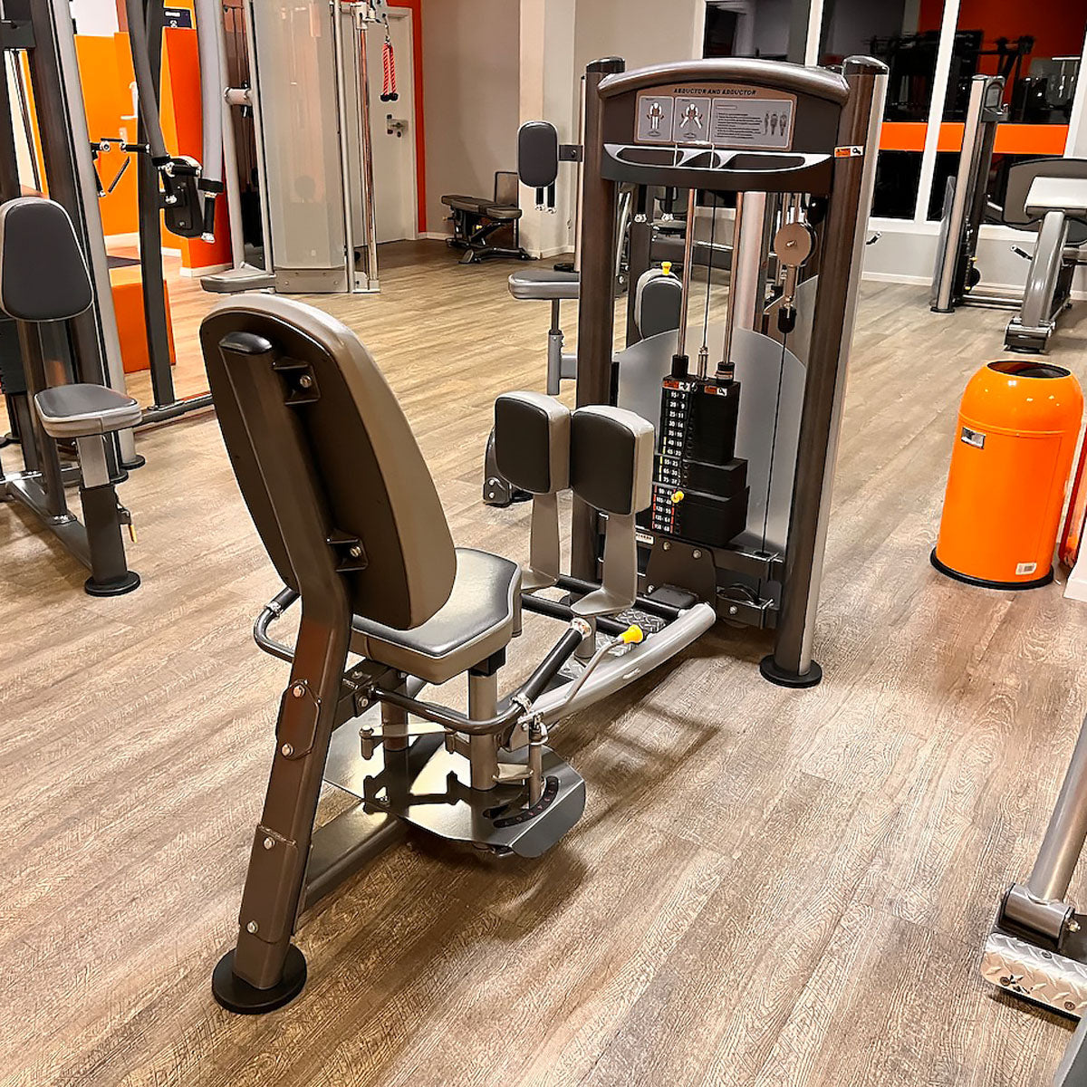 Impulse Fitness Abductors and Adductors 2 in 1 Combination Machine - Hip Abduction and Hip Adduction, frame color gray-anthracite, used - refurbished condition
