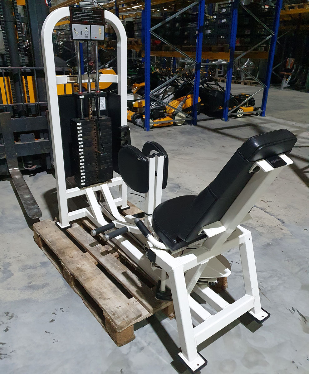 Life Fitness Adduktorenmaschine, Hip Adductor - Rahmen Weiß, Polster Schwarz, gebraucht - überholter Zustand