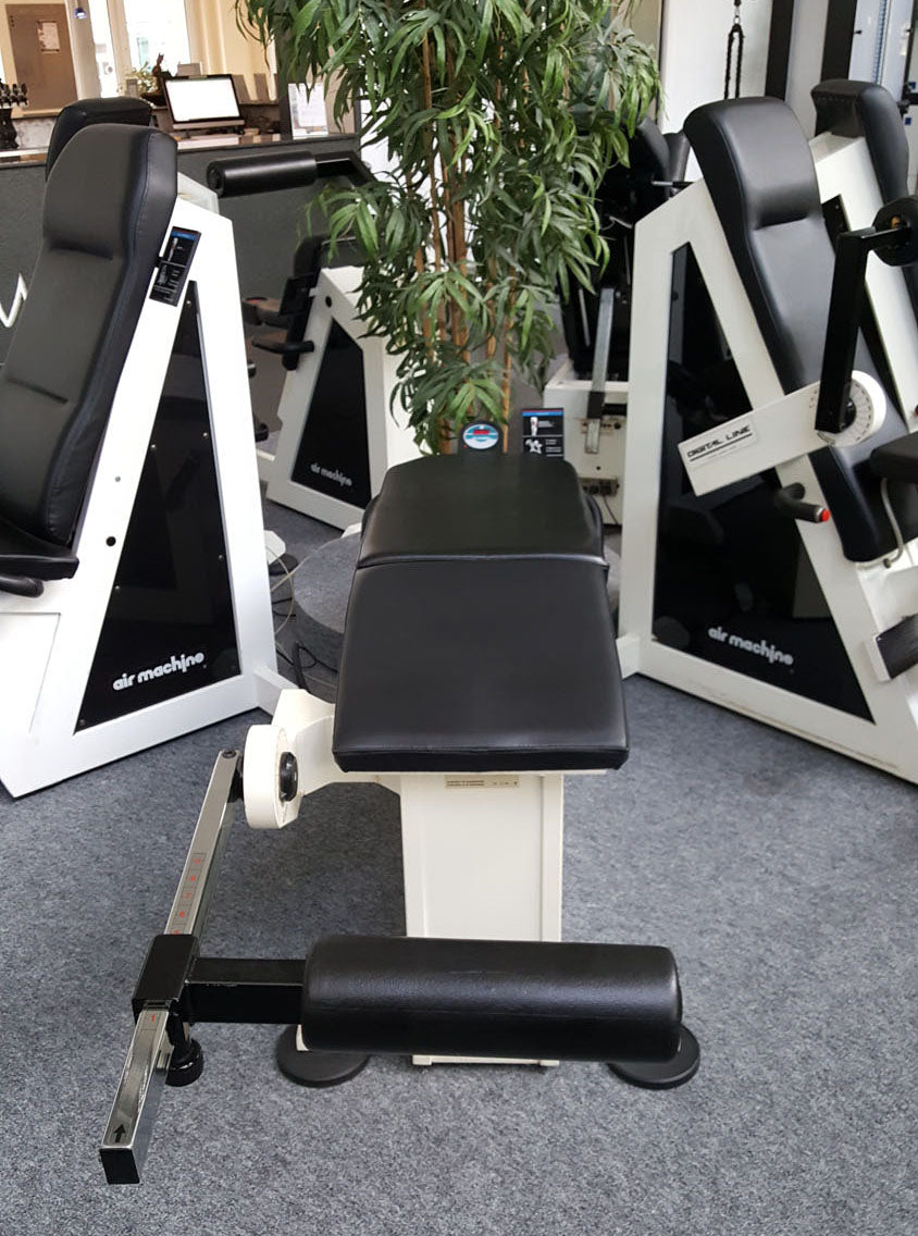 Air Machine Circuit, 14 fitness devices with resistance via air pressure including compressor, similar to hydraulics, used at a special price