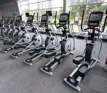 Matrix E5x Crosstrainer, Neues Modell, Elliptical Trainer, gebraucht - überholter Zustand