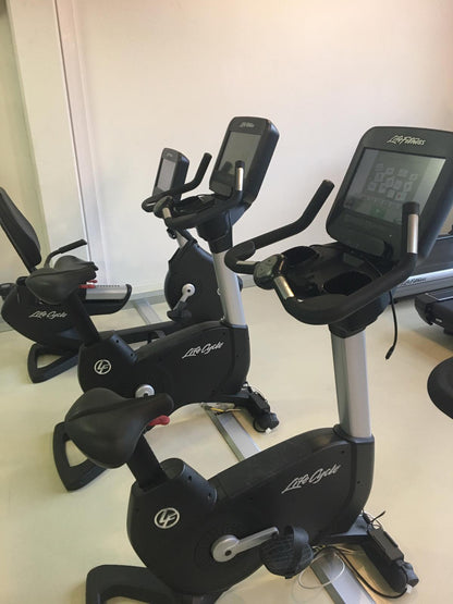 Life Fitness 18 Stk. Cardiogeräte Set, Discover SE Konsolen, Touch, gebraucht - überholter Zustand!
