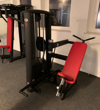Gym80 Sygnum - 20 Kraftgeräte, 17 Bänke, Ständer, Ablagen etc - Gerätepark, Matt-Schwarz Sonderfarbe, gebraucht - Neuwertig