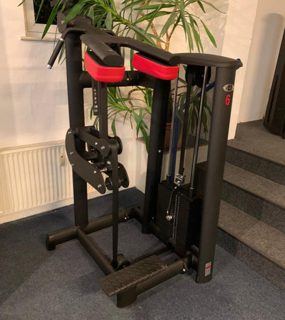 Gym80 Sygnum - 20 Kraftgeräte, 17 Bänke, Ständer, Ablagen etc - Gerätepark, Matt-Schwarz Sonderfarbe, gebraucht - Neuwertig