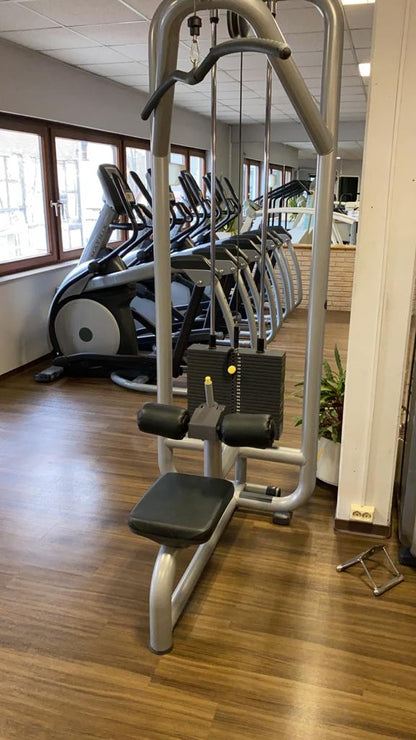 TechnoGym strength training equipment park 16 fitness machines in a set, used - refurbished condition