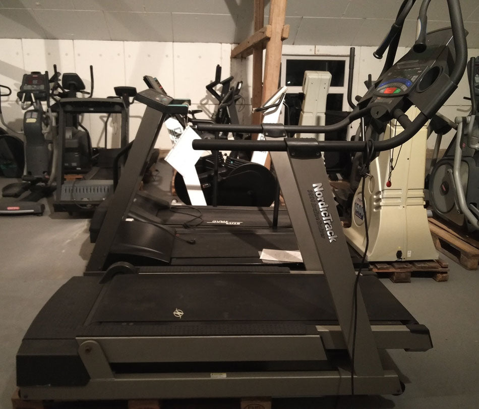 NordicTrack 9800 Treadmill / Incline Trainer, NordicTrack, used - refurbished condition